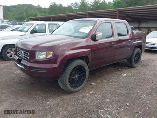 2008 Honda Ridgeline RTL with VIN 2HJYK16578H532810, listed as a IAAI auction lot 41948020 with 307,907 mi miles. Bid and sale history available at carsss.com. Image 2.