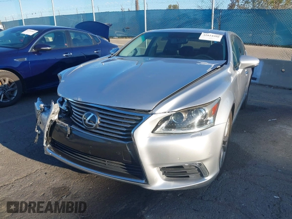 2014 Lexus LS 460 with VIN JTHBL5EF2E5132342, listed as a IAAI auction lot 41824998 with 75,301 mi miles and . Bid and sale history available at DreamBid. Image 17.