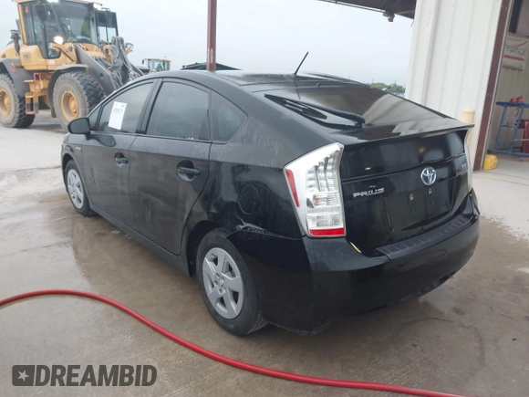 2010 Toyota Prius II with VIN JTDKN3DU1A0152394, listed as a IAAI auction lot 42038271 with 183,982 mi miles. Bid and sale history available at carsss.com. Image 3.