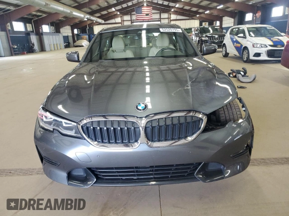 2021 BMW 3 Series 330i xDrive with VIN 3MW5R7J08M8B49316, listed as a Copart auction lot 52520195 with 31,709 mi miles and Salvage Title. Bid and sale history available at carsss.com. Image 5.