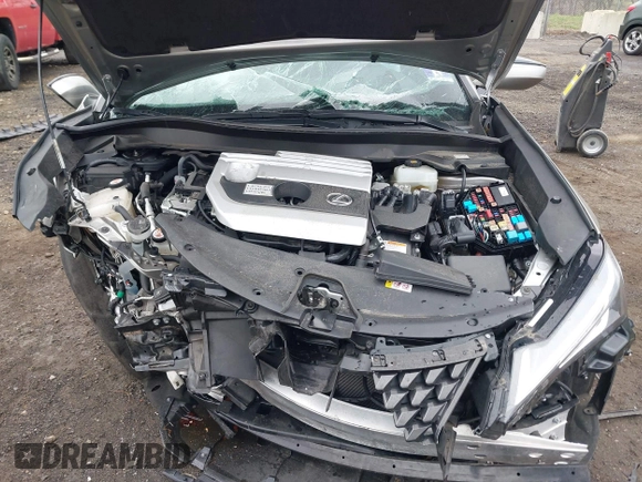 2019 Lexus UX 250h z VIN JTHU9JBH9K2008345, wystawiony jako IAAI lot #42019642 z przebiegiem Nie podano mil oraz . Historia ofert i sprzedaży dostępna na DreamBid. Obrazek 10.