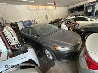 2017 Ford Fusion SE с VIN 3FA6P0H79HR117620, выставлен на аукционе Copart как лот 62193875 с пробегом 72 646 миль миль и Чистый • Clean title. История ставок и продаж доступна на DreamBid. Изображение 1.