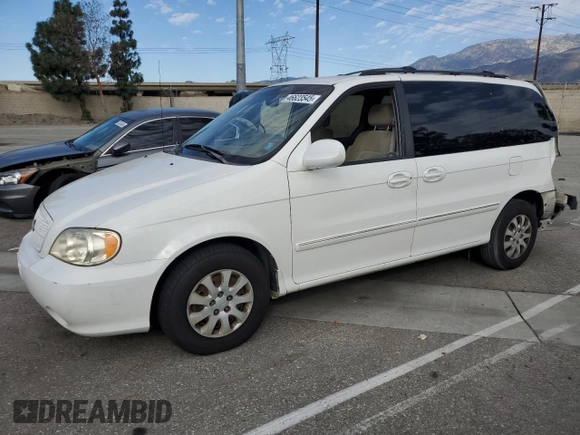 2005 Kia Sedona LX with VIN KNDUP132356623195, listed as a Copart auction lot 46623545 with 173,049 mi miles and Salvage Title. Bid and sale history available at carsss.com. Image 1.