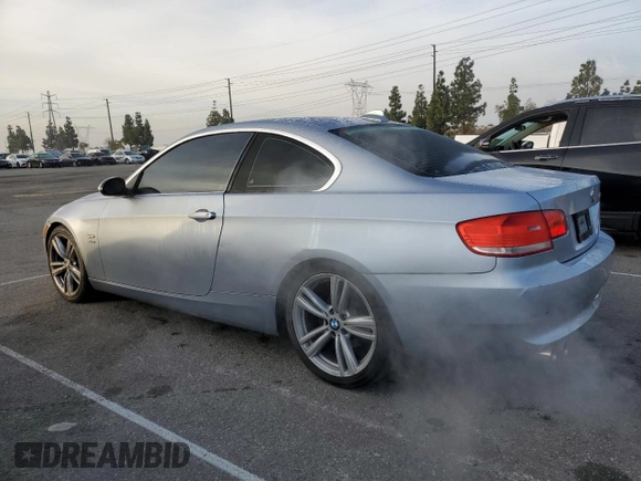 2009 BMW 3 Series 328i xDrive with VIN WBAWV53599P081307, listed as a Copart auction lot 86952404 with 175,556 mi miles and Salvage Title. Bid and sale history available at carsss.com. Image 2.