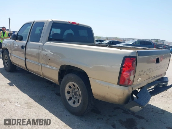 2005 Chevrolet Silverado 1500 Work Truck с VIN 1GCEC19X45Z220571, выставлен на аукционе IAAI как лот 42010514 с пробегом 192 394 миль миль и . История ставок и продаж доступна на DreamBid. Изображение 3.