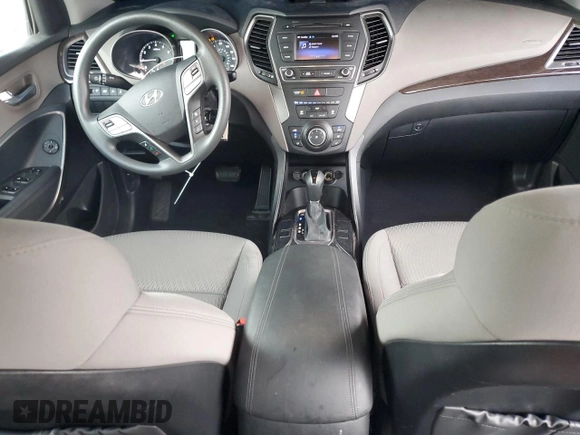 2018 Hyundai Santa Fe 2.4L z VIN 5NMZT3LB5JH092883, wystawiony jako Copart lot #48522495 z przebiegiem 69 745 mil mil oraz Szkoda całkowita • Salvage title. Historia ofert i sprzedaży dostępna na DreamBid. Obrazek 8.