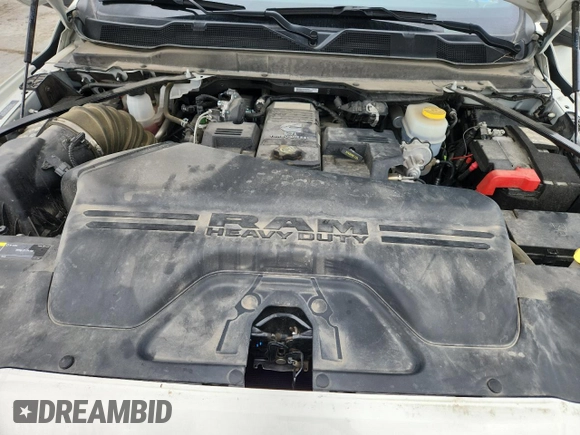 2024 Ram 2500 Laramie z VIN 3C6UR5FL4RG264988, wystawiony jako Copart lot #59959315 z przebiegiem 22 787 mil mil oraz Szkoda całkowita • Salvage title. Historia ofert i sprzedaży dostępna na DreamBid. Obrazek 11.