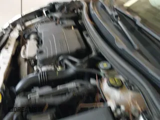 2019 Chevrolet Cruze z VIN 1G1BJ5SM0K7105966, wystawiony jako IAAI lot #40857450 z przebiegiem 79 555 mil mil oraz . Historia ofert i sprzedaży dostępna na DreamBid. Obrazek 19.