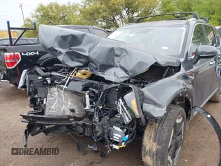 2023 Kia Telluride S with VIN 5XYP6DGC7PG339945, listed as a IAAI auction lot 41903398 with 25,072 mi miles and . Bid and sale history available at DreamBid. Image 6.