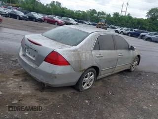 2007 Honda Accord LX SE с VIN 1HGCM56397A202695, выставлен на аукционе IAAI как лот 42305465 с пробегом 215 530 миль миль и . История ставок и продаж доступна на DreamBid. Изображение 4.