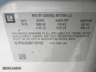 2011 Chevrolet Cruze LT w/2LT with VIN 1G1PG5S99B7128128, listed as a IAAI auction lot 41151880 with 195,832 mi miles. Bid and sale history available at carsss.com. Image 9.