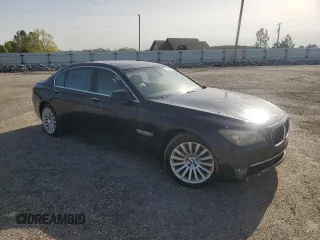 2012 BMW 7 Series 750Li xDrive z VIN WBAKC8C54CC436937, wystawiony jako Copart lot #49770985 z przebiegiem 135 609 mil mil oraz Czysty tytuł • Clean title. Historia ofert i sprzedaży dostępna na DreamBid. Obrazek 4.