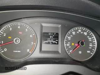 2012 Volkswagen Jetta SE z VIN 3VWDX7AJ3CM400209, wystawiony jako Copart lot #50618355 z przebiegiem 125 167 mil mil oraz Szkoda całkowita • Salvage title. Historia ofert i sprzedaży dostępna na DreamBid. Obrazek 9.