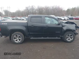 2016 Chevrolet Colorado 4WD Z71 with VIN 1GCGTDE32G1251669, listed as a IAAI auction lot 41913703 with 117,522 mi miles. Bid and sale history available at carsss.com. Image 13.