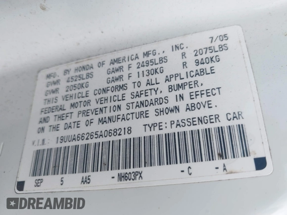 2005 Acura TL with VIN 19UUA66265A068218, listed as a IAAI auction lot 41903853 with 187,846 mi miles. Bid and sale history available at carsss.com. Image 9.