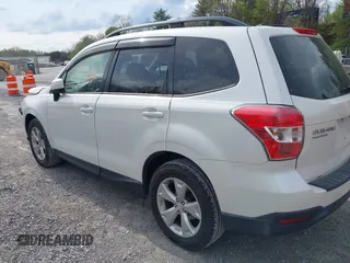 2014 Subaru Forester 2.5i Premium with VIN JF2SJACC6EG402817, listed as a IAAI auction lot 42077150 with 133,899 mi miles. Bid and sale history available at carsss.com. Image 3.