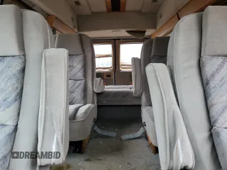 1993 Ford Econoline Cargo with VIN 1FDEE14N8PHA30213, listed as a Copart auction lot 88100175 with 87,897 mi miles and Clean Title. Bid and sale history available at carsss.com. Image 10.
