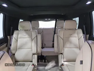 2023 Cadillac Escalade 4WD Premium Luxury z VIN 1GYS4BKL3PR366857, wystawiony jako Copart lot #55865505 z przebiegiem 44 383 mil mil oraz Tytuł czysty. Historia ofert i sprzedaży dostępna na DreamBid. Obrazek 10.