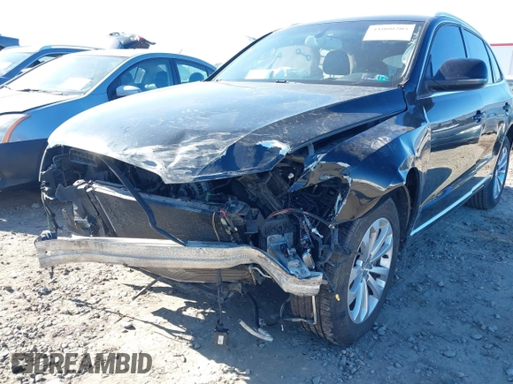 2014 Audi Q5 Premium with VIN WA1CFAFP4EA017515, listed as a IAAI auction lot 41000205 with 194,104 mi miles and . Bid and sale history available at DreamBid. Image 6.