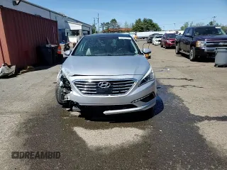 2015 Hyundai Sonata Limited with VIN 5NPE34AF8FH031788, listed as a Copart auction lot 54915995 with 91,722 mi miles and Salvage Title. Bid and sale history available at DreamBid. Image 13.