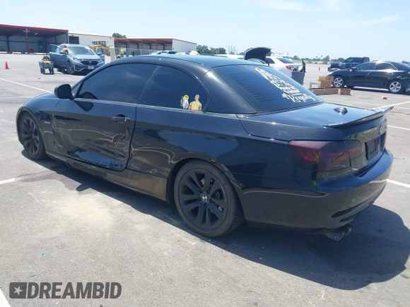 2011 BMW 3 Series 328i z VIN WBADW7C58BE544829, wystawiony jako IAAI lot #42244717 z przebiegiem 248 714 mil mil oraz . Historia ofert i sprzedaży dostępna na DreamBid. Obrazek 3.