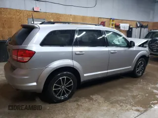 2018 Dodge Journey SE with VIN 3C4PDCABXJT536009, listed as a Copart auction lot 54544785 with 111,866 mi miles and Clean Title. Bid and sale history available at DreamBid. Image 3.