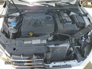 2015 Volkswagen Passat SE z VIN 1VWBV7A39FC053232, wystawiony jako Copart lot #60936005 z przebiegiem 24 801 mil mil oraz Szkoda całkowita • Salvage title. Historia ofert i sprzedaży dostępna na DreamBid. Obrazek 11.