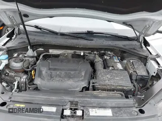 2019 Volkswagen Tiguan SE z VIN 3VV3B7AX7KM029525, wystawiony jako IAAI lot #42631715 z przebiegiem 148 174 mil mil oraz . Historia ofert i sprzedaży dostępna na DreamBid. Obrazek 10.