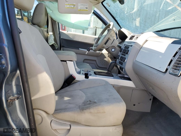2011 Mercury Mariner with VIN 4M2CN9B79BKJ04212, listed as a Copart auction lot 76530154 with 108,777 mi miles and Clean Title. Bid and sale history available at carsss.com. Image 7.