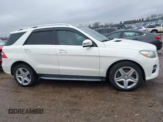2014 Mercedes-Benz M 550 with VIN 4JGDA7DB1EA362659, listed as a IAAI auction lot 41704573 with 163,341 mi miles and . Bid and sale history available at carsss.com. Image 13.