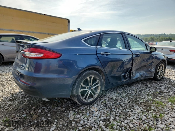 2019 Ford Fusion Titanium with VIN 3FA6P0RUXKR241536, listed as a Copart auction lot 61768335 with 208,133 mi miles and Salvage title. Bid and sale history available at DreamBid. Image 3.