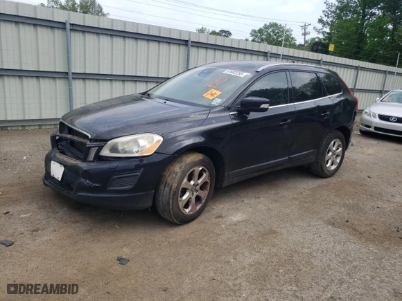 2013 Volvo XC60 3.2L with VIN YV4952DL8D2377174, listed as a Copart auction lot 51682255 with 0 mi miles and Salvage Title. Bid and sale history available at carsss.com. Image 1.