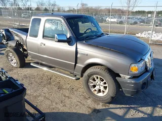 2011 Ford Ranger XLT with VIN 1FTLR4FEXBPB08276, listed as a IAAI auction lot 41559735 with 214,383 mi miles. Bid and sale history available at carsss.com. Image 1.