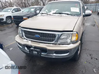 1997 Ford Expedition XLT z VIN 1FMEU17L2VLB53786, wystawiony jako IAAI lot #41912417 z przebiegiem 198 435 mil mil oraz . Historia ofert i sprzedaży dostępna na DreamBid. Obrazek 6.