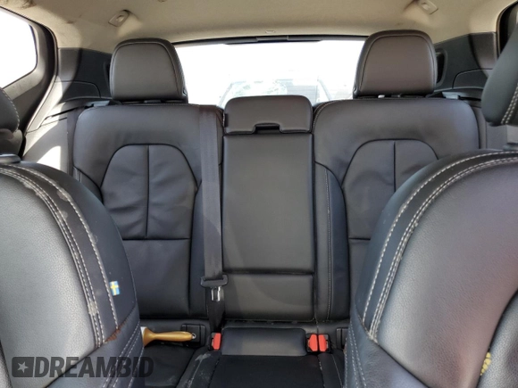 2021 Volvo XC40 Momentum z VIN YV4AC2HK5M2602249, wystawiony jako Copart lot #76351684 z przebiegiem Nie podano mil oraz Nie do naprawy • Non repairable. Historia ofert i sprzedaży dostępna na DreamBid. Obrazek 10.