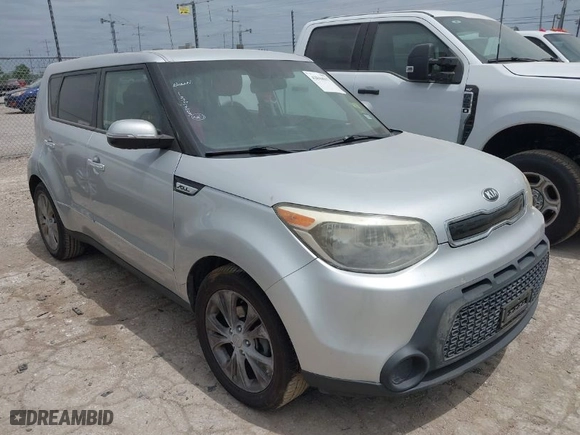 2014 Kia Soul + with VIN KNDJP3A53E7715977, listed as a IAAI auction lot 42044617 with 146,212 mi miles. Bid and sale history available at carsss.com. Image 1.