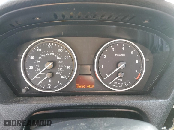 2013 BMW X5 xDrive35i with VIN 5UXZV4C59D0B16487, listed as a Copart auction lot 44130225 with 140,192 mi miles and Clean Title. Bid and sale history available at carsss.com. Image 9.