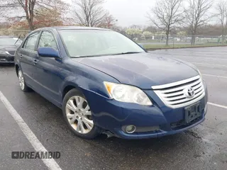 2008 Toyota Avalon XL with VIN 4T1BK36B78U277953, listed as a IAAI auction lot 41958943 with 273,436 mi miles. Bid and sale history available at carsss.com. Image 1.