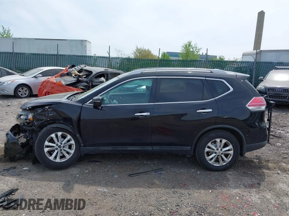 2015 Nissan Rogue SL with VIN 5N1AT2MV4FC854201, listed as a IAAI auction lot 42127639 with 146,760 mi miles and . Bid and sale history available at carsss.com. Image 15.