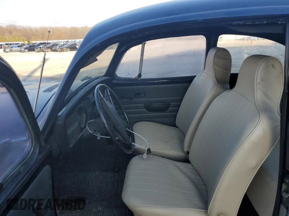 1972 Volkswagen Beetle with VIN 1122162042, listed as a Copart auction lot 43062985 with 84,280 mi miles and Clean Title. Bid and sale history available at DreamBid. Image 7.