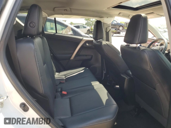 2015 Toyota RAV4 Limited z VIN 2T3DFREV9FW245120, wystawiony jako Copart lot #56880815 z przebiegiem 79 036 mil mil oraz Szkoda całkowita • Salvage title. Historia ofert i sprzedaży dostępna na DreamBid. Obrazek 10.