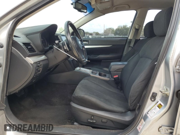 2013 Subaru Legacy Premium z VIN 4S3BMCC62D3016641, wystawiony jako Copart lot #59043225 z przebiegiem 143 803 mil mil oraz Szkoda całkowita • Salvage title. Historia ofert i sprzedaży dostępna na DreamBid. Obrazek 7.