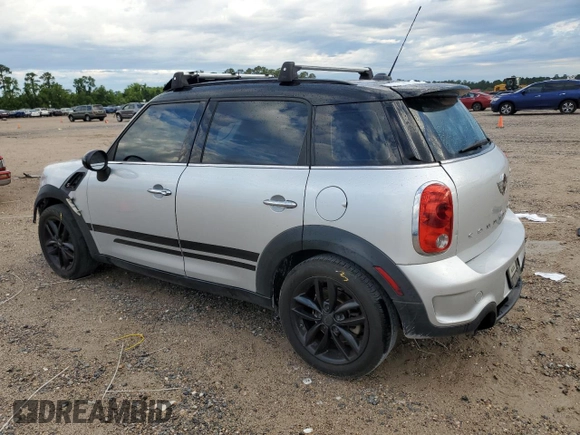 2015 MINI Countryman S z VIN WMWZC3C53FWT04644, wystawiony jako Copart lot #56415645 z przebiegiem 136 552 mil mil oraz Szkoda całkowita • Salvage title. Historia ofert i sprzedaży dostępna na DreamBid. Obrazek 2.