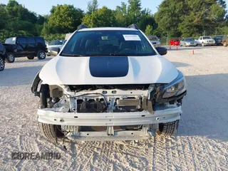 2025 Subaru Outback Wilderness with VIN 4S4BTGUD0S3118732, listed as a IAAI auction lot 42731589 with 9,399 mi miles and . Bid and sale history available at DreamBid. Image 13.