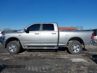 2020 Ram 2500 Big Horn with VIN 3C6UR5DL0LG155793, listed as a IAAI auction lot 41409151 with 70,466 mi miles and . Bid and sale history available at DreamBid. Image 14.