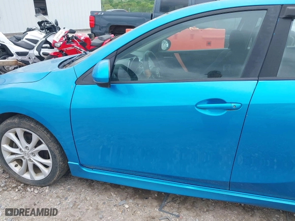 2011 Mazda Mazda3 s Sport with VIN JM1BL1K69B1446961, listed as a IAAI auction lot 42087787 with 141,451 mi miles. Bid and sale history available at carsss.com. Image 6.