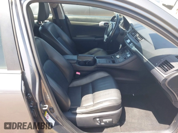 2013 Lexus CT 200h Hybrid with VIN JTHKD5BH6D2147686, listed as a IAAI auction lot 42117110 with 143,450 mi miles. Bid and sale history available at carsss.com. Image 5.