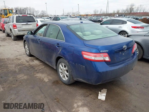 2011 Toyota Camry LE z VIN 4T4BF3EK7BR140000, wystawiony jako IAAI lot #41677891 z przebiegiem 171 718 mil mil oraz . Historia ofert i sprzedaży dostępna na DreamBid. Obrazek 3.