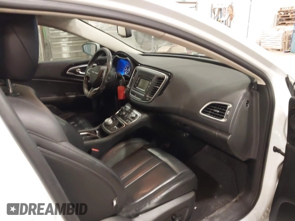 2015 Chrysler 200 C with VIN 1C3CCCCB2FN545166, listed as a IAAI auction lot 41601759 with 95,177 mi miles. Bid and sale history available at carsss.com. Image 5.