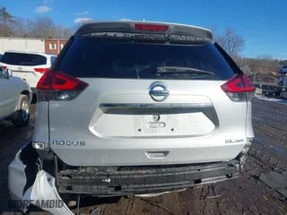 2018 Nissan Rogue S with VIN 5N1AT2MV0JC815212, listed as a IAAI auction lot 41537700 with 100,115 mi miles. Bid and sale history available at carsss.com. Image 15.